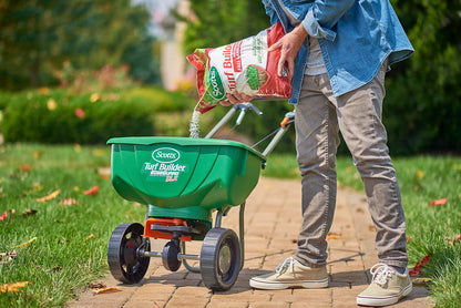 Turf Builder Winterguard Fall Lawn Fertilizer for All Grass Types, 5,000 Sq. Ft., 12.5 Lbs.
